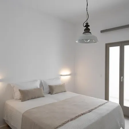 מלון Rizes Santorini With Private Pool פריסה