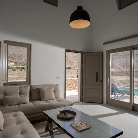 מלון Rizes Santorini With Private Pool *
